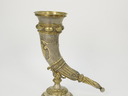 Small_cropped_00097452_001