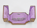 Small_cropped_00106003_002